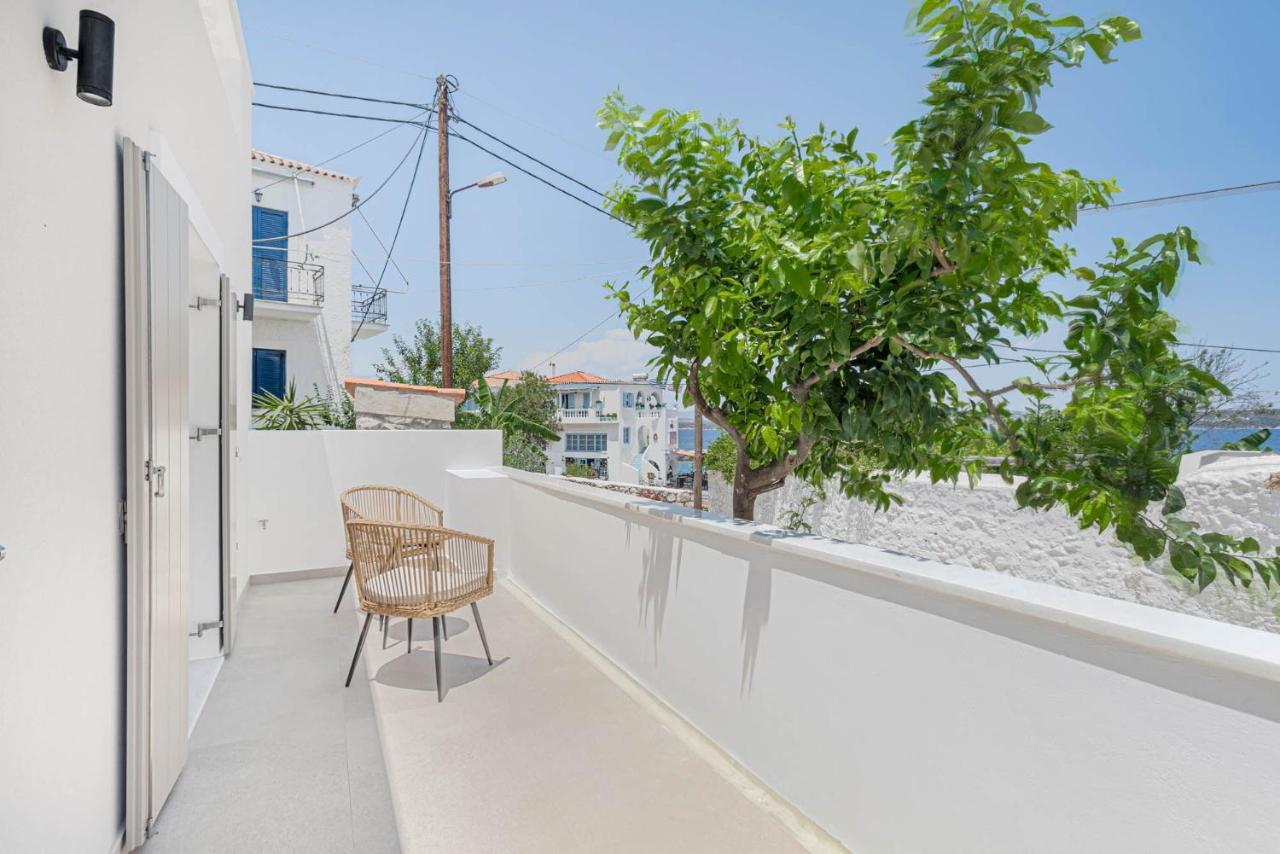 Pearl House - Luxurious New Beach Villa In Spetses Stunning View Ligoneri Eksteriør bilde